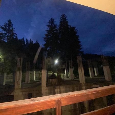 Sinaia Chic Minisuite Mirage-Self Check-In&Free Parking ภายนอก รูปภาพ